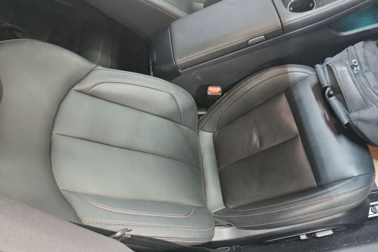 小鹏P7 2023款 P7i 702 Pro局部细节41