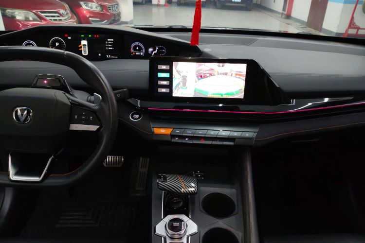 长安UNI-V 2022款 2.0T 领速版局部细节16