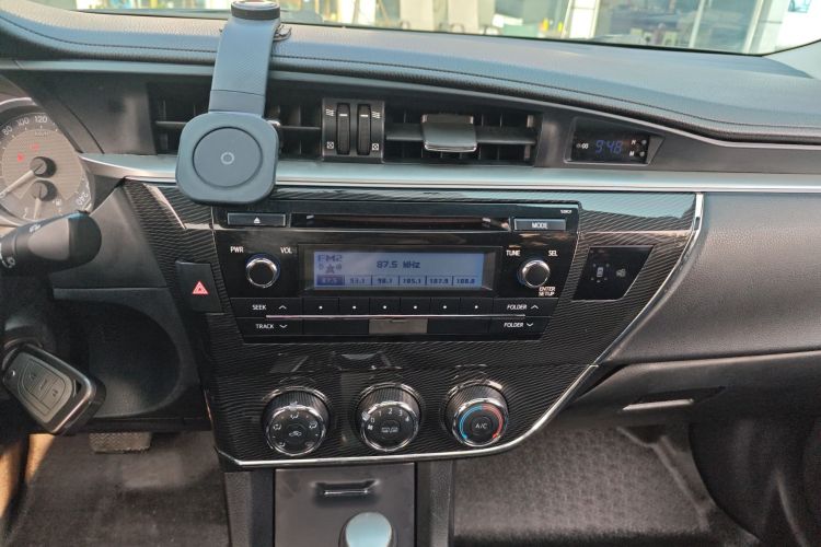 丰田 卡罗拉 2017款 1.2T CVT GL-i真皮版中控内饰16