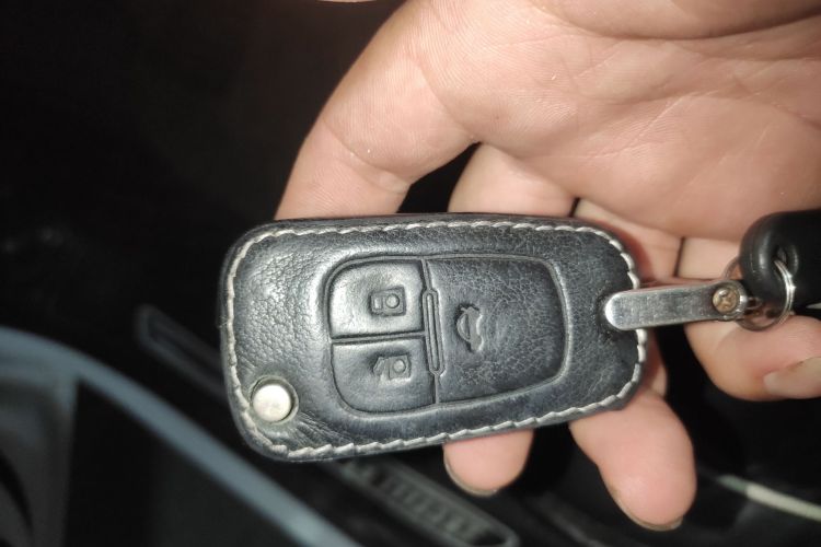 别克 英朗 2019款 15T 双离合互联精英型 国VI中控内饰7001