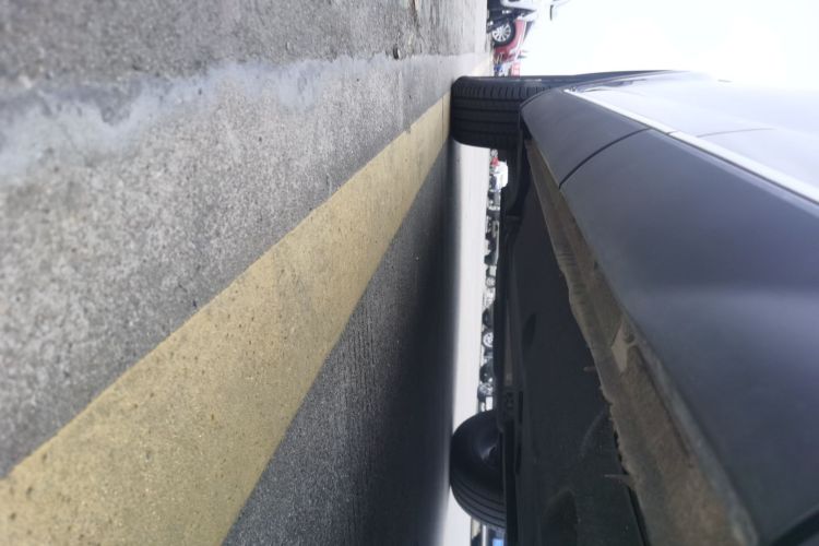 红旗HS5 2022款 改款 2.0T 智联旗享版局部细节9002