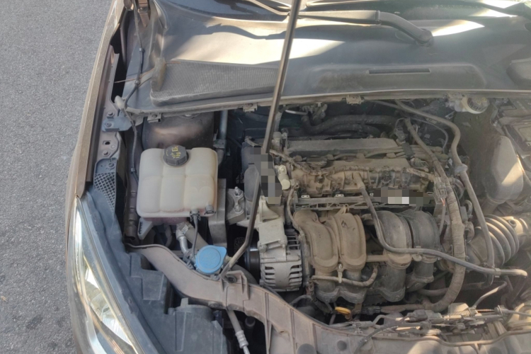 福特 福睿斯 2015款 1.5L 自动时尚型局部细节9006