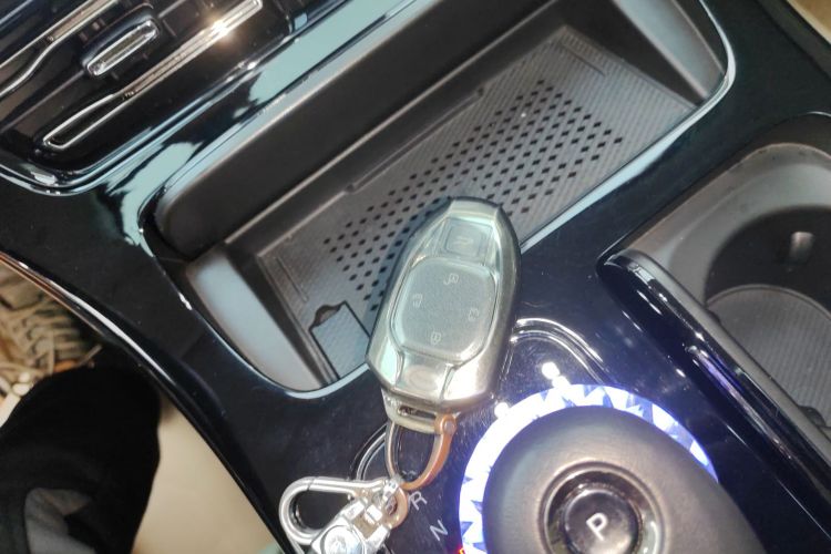 广汽传祺 传祺E9 2023款 E9 MAX中控内饰11