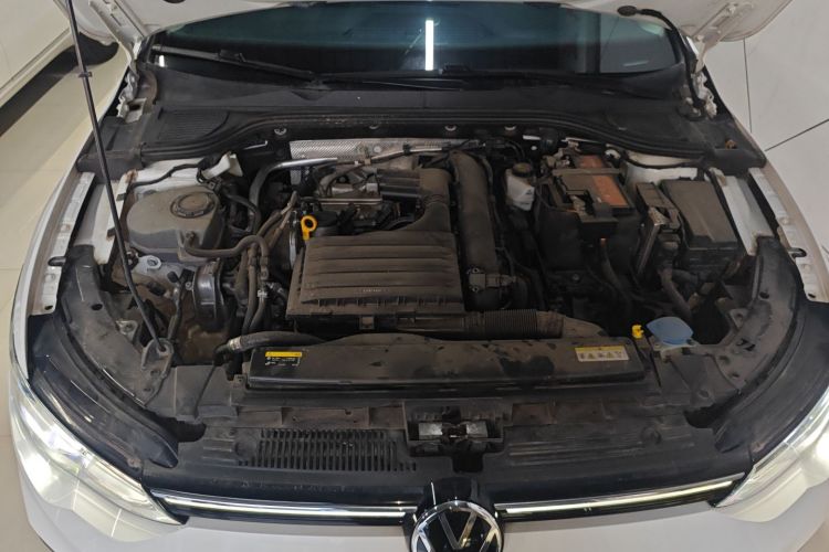 大众 高尔夫 2021款 280TSI DSG Pro机舱底盘24