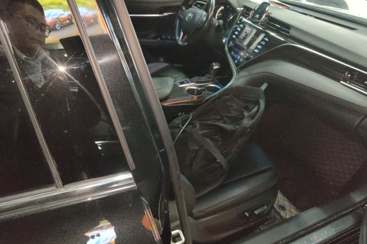 丰田 凯美瑞 2018款 2.5G 豪华版局部细节41