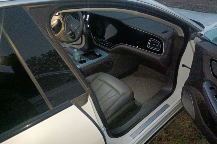 飞凡汽车 飞凡F7 2023款 进阶Pro版局部细节9005