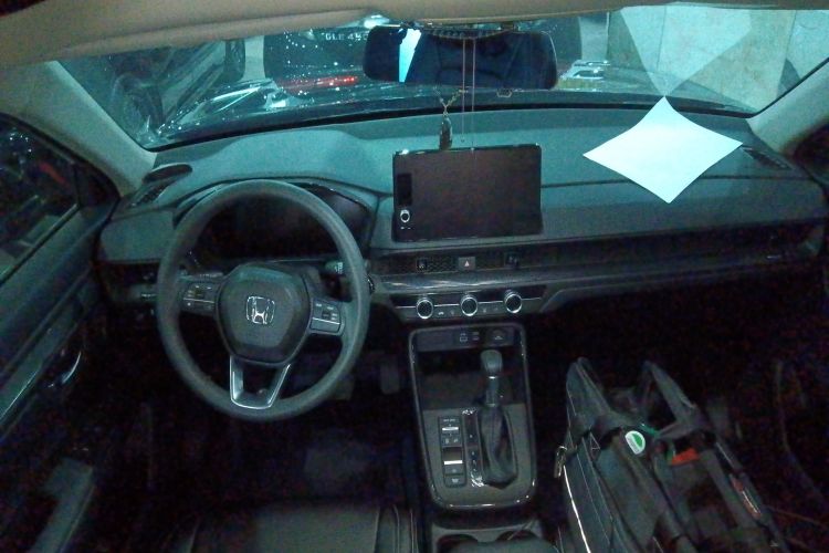 本田CR-V 2024款 240TURBO 两驱活力版 5座中控内饰12
