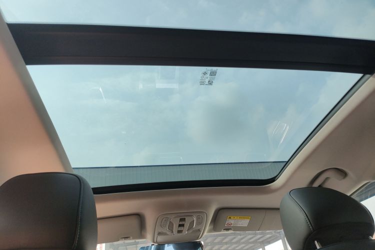 荣威RX5 2023款 PLUS 330TGI 自动领潮智惠版局部细节22