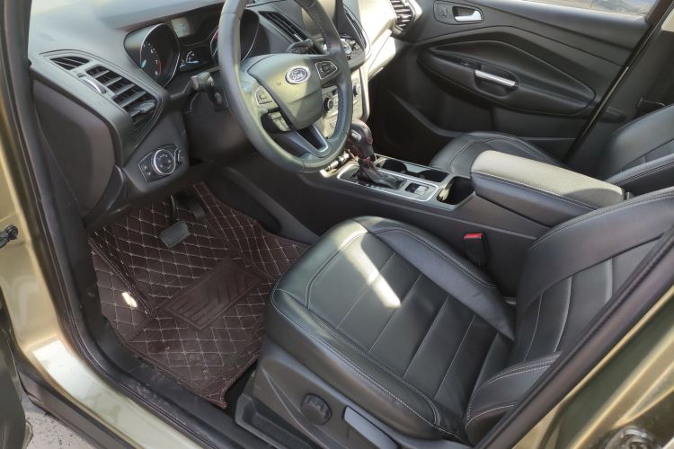 福特 翼虎 2018款 EcoBoost 180 两驱铂翼型局部细节19