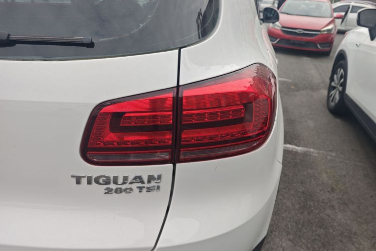 大众 途观 2016款 280TSI 自动两驱丝绸之路风尚版车身外观9