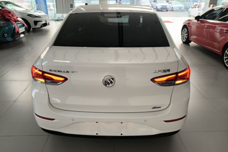 别克 英朗 2021款 改款 1.3T 自动轻混动精英型车身外观6