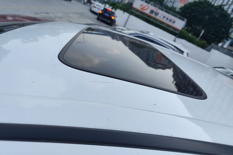 本田 艾力绅 2016款 2.4L 豪华版局部细节57