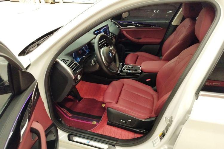 宝马iX3 2024款 领先型中控内饰20