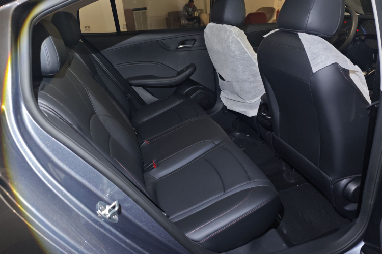 荣威i5 2026款 1.5L CVT豪华版中控内饰21