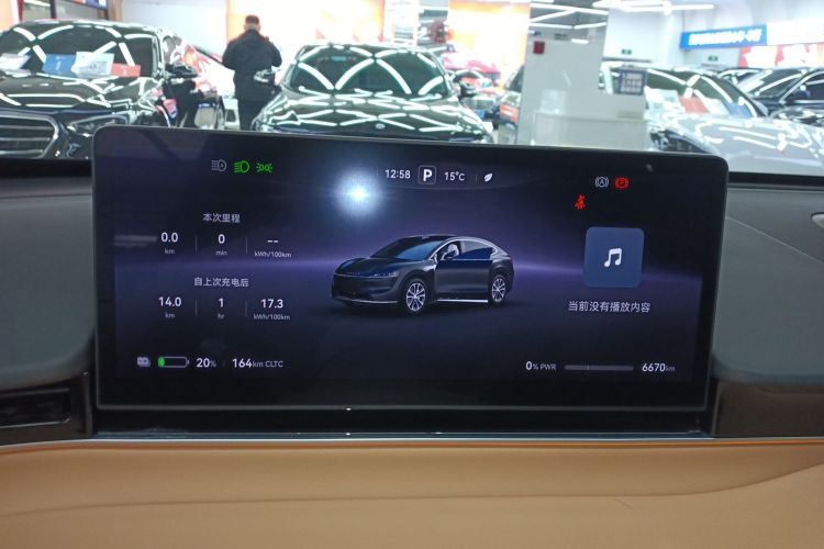 鸿蒙智行 智界R7 2024款 纯电 802km Max中控内饰14