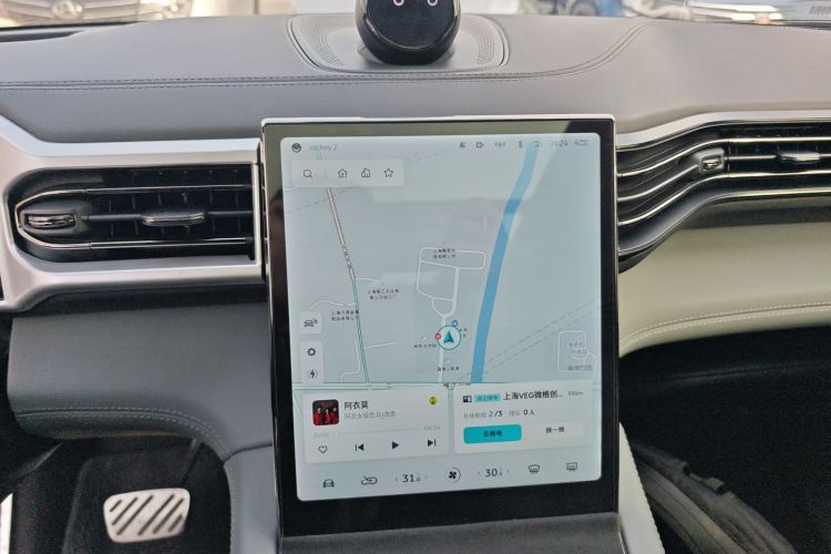 蔚来ES8 2020款 580KM 签名版 六座版中控内饰16