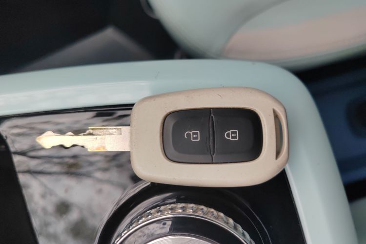 东风纳米EX1 2022款 PRO 悦骋型中控内饰11