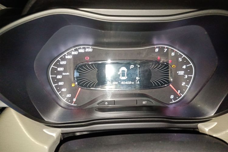 宝骏510 2021款 1.5L CVT劲享型中控内饰14