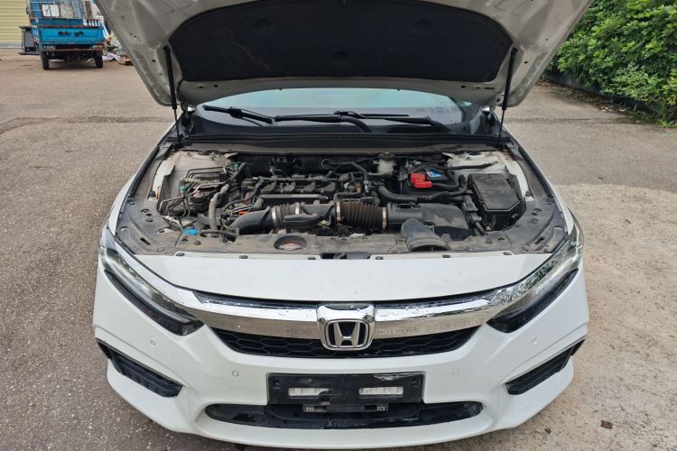 本田 英仕派 2019款 260TURBO 精耀版 国VI机舱底盘24