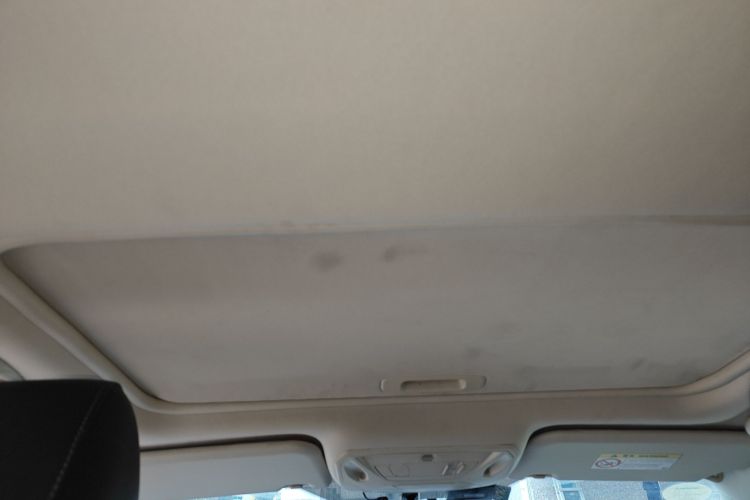 福特 福克斯 2015款 三厢 1.6L 自动风尚型局部细节22