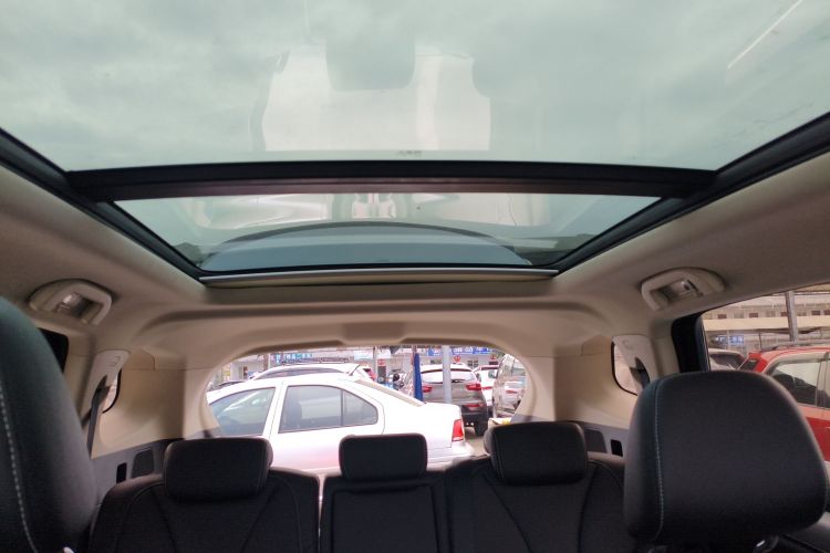 比亚迪 唐 2018款 2.0T 自动智联尊贵型 5座 国V局部细节22