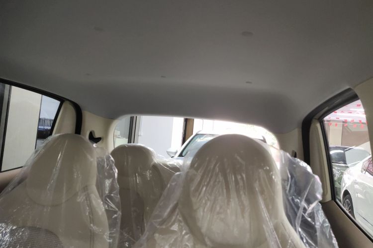 五菱汽车 宏光MINIEV 2025款 四门版 进阶款中控内饰22