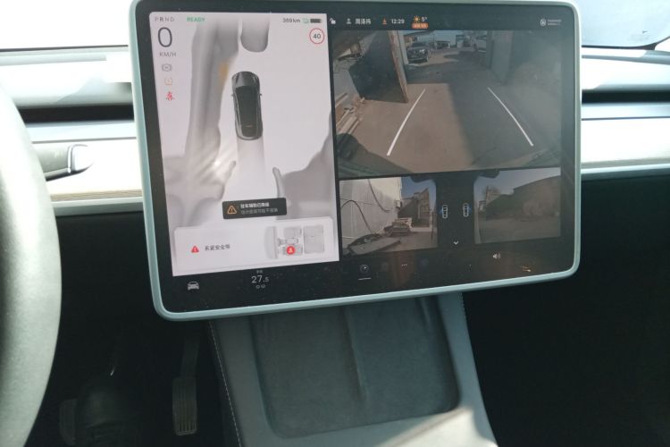 特斯拉 Model Y 2022款 改款 后轮驱动版局部细节16