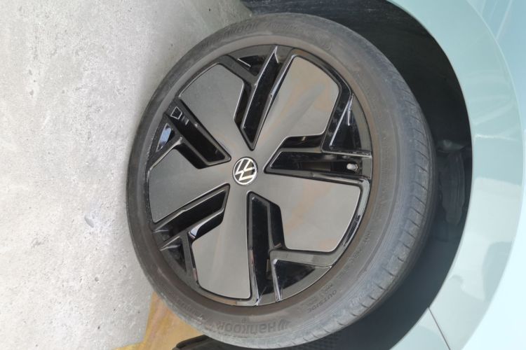 大众 帕萨特 2025款 Pro 380TSI 星空龙尊版车身外观10