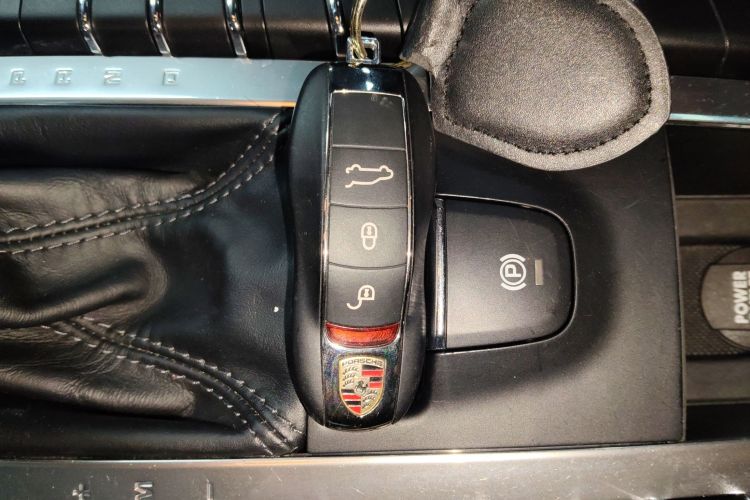 保时捷 2018款 Macan 2.0T中控内饰11