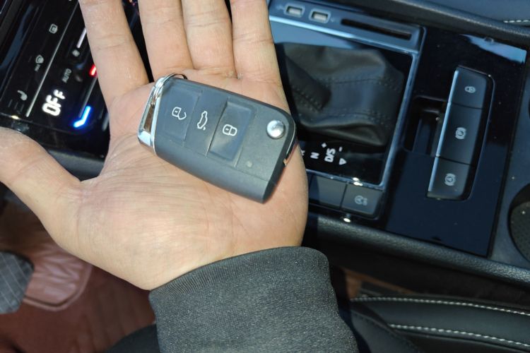 斯柯达 速派 2019款 TSI280 DSG舒适版中控内饰11