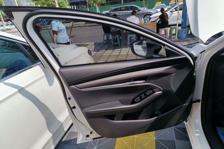 马自达3 昂克赛拉 2023款 2.0L 自动质炫版中控内饰47