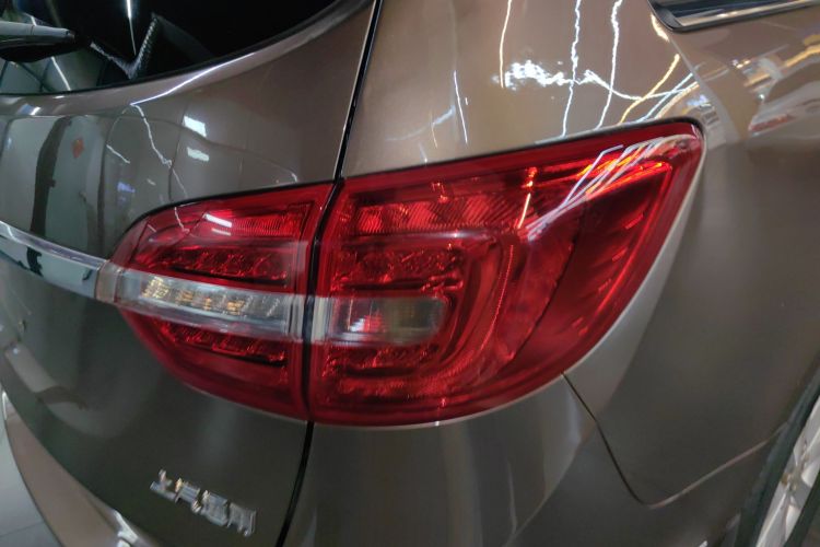 别克GL8 2018款 28T 舒适型 国VI车身外观6006