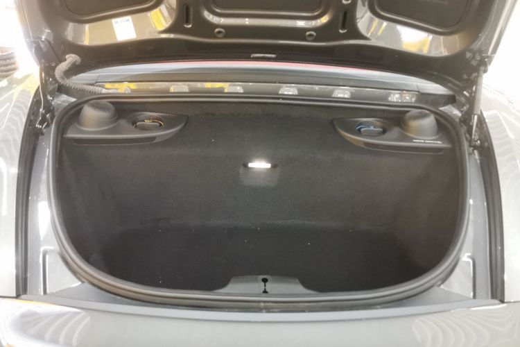 保时捷718 2020款 Boxster 2.0T机舱底盘23