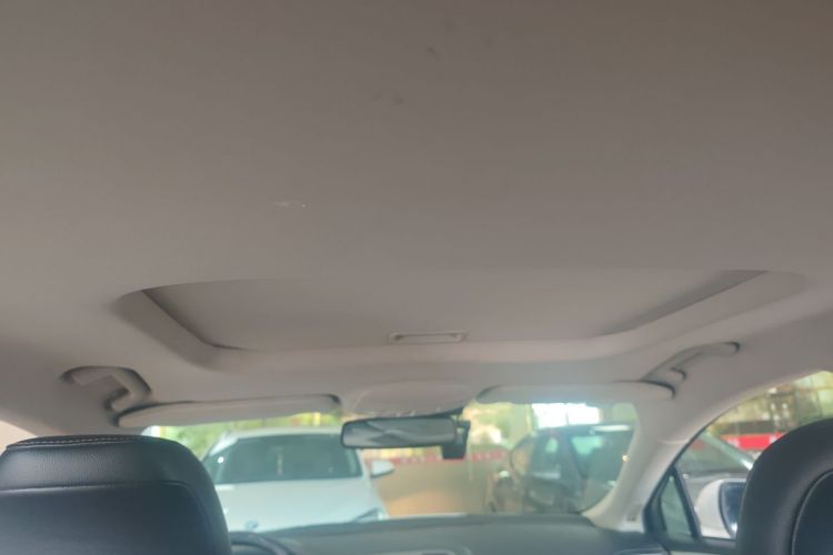 福特 蒙迪欧 2017款 EcoBoost 180 时尚型局部细节22