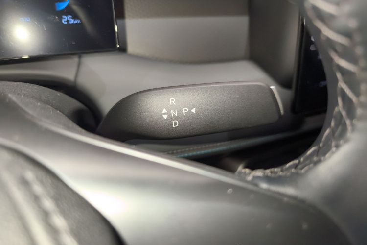 比亚迪 秦PLUS 2025款 DM-i 智驾版 128KM进取型局部细节18