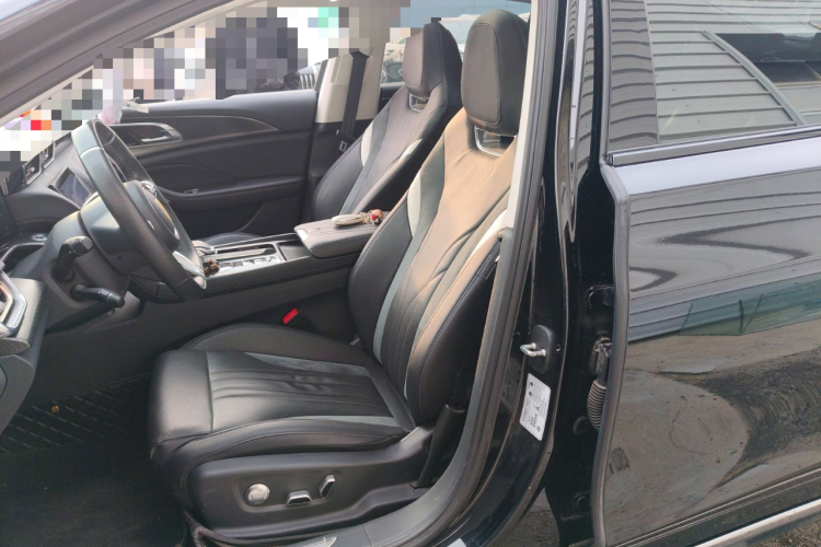 红旗H6 2023款 2.0T 致逸版局部细节19