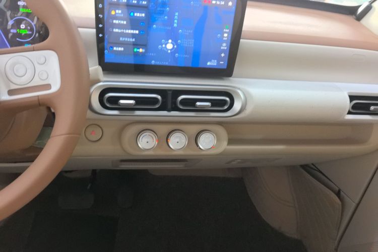 五菱汽车 宏光MINIEV 2024款 第三代 215km 青春版局部细节16