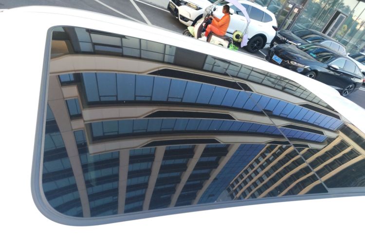 理想汽车 理想ONE 2021款 增程6座版局部细节57