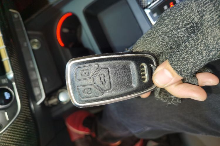 奥迪A5 2021款 Sportback 40 TFSI 时尚致雅型中控内饰11