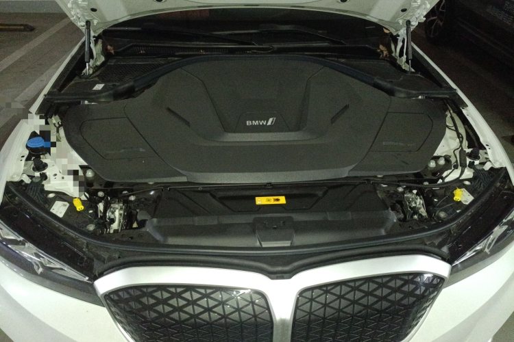 宝马i3 2025款 eDrive 35 L局部细节24