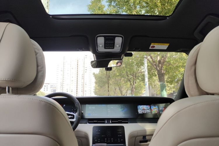 理想汽车 理想ONE 2021款 增程6座版中控内饰22