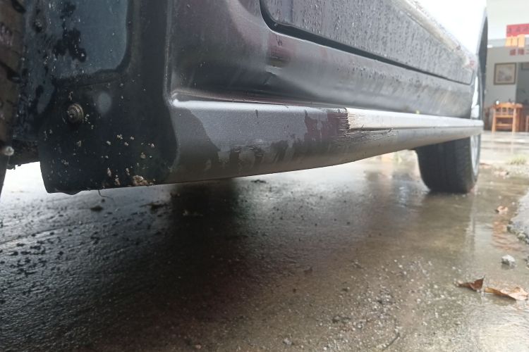 凯翼X5 2017款 1.5T CVT旗舰型机舱底盘30