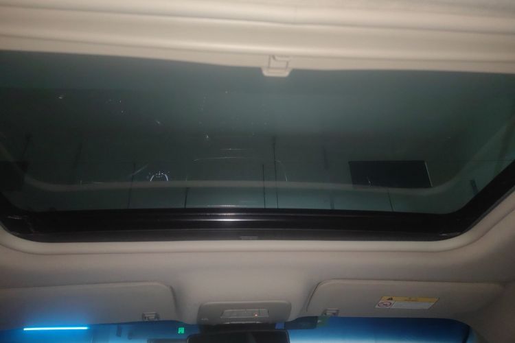 别克GL8 2018款 28T 豪华型 国VI中控内饰22