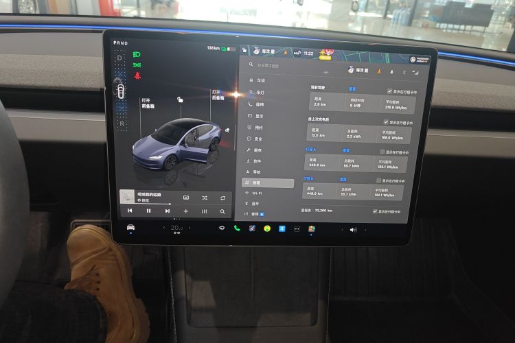 特斯拉 Model 3 2023款 后轮驱动版中控内饰16