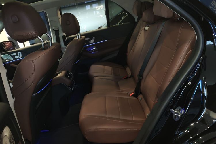 奔驰GLE 2024款 GLE 450 4MATIC 豪华型中控内饰7004