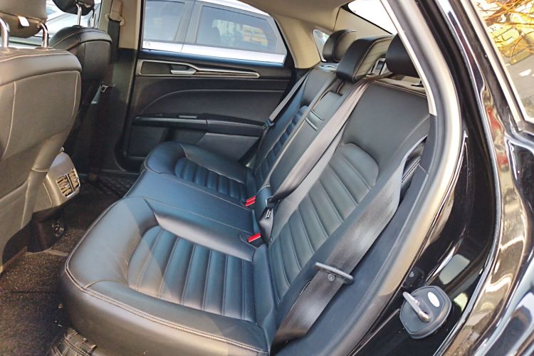 福特 蒙迪欧 2020款 EcoBoost 200 时尚型中控内饰21