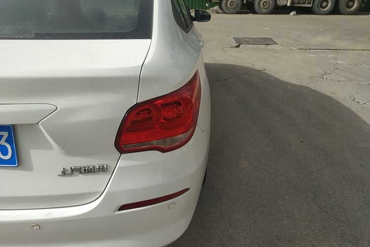 雪佛兰 科沃兹 2016款 1.5L 手动欣享版车身外观9