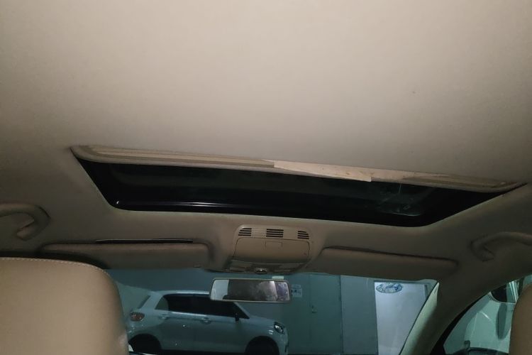 大众 迈腾 2013款 1.8TSI 领先型局部细节22