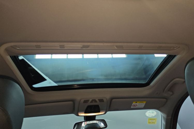 宝马3系 2018款 320Li 领先型M运动套装中控内饰22