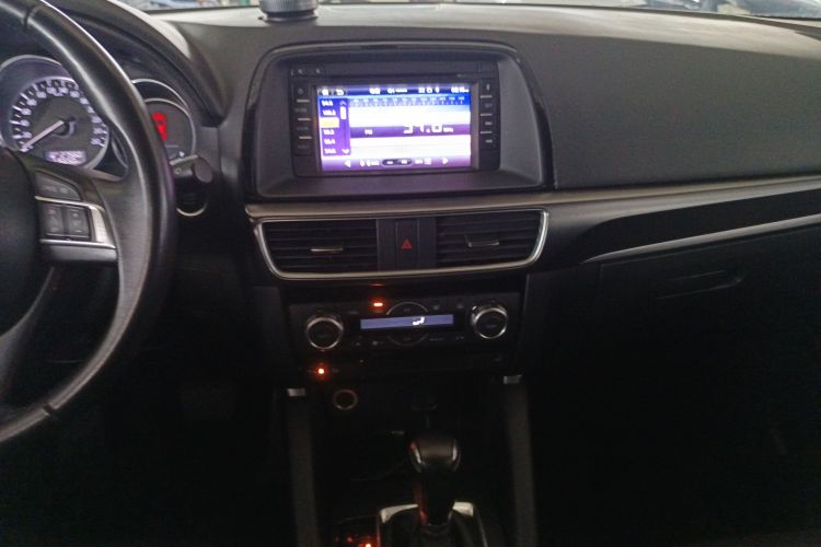 马自达CX-5 2015款 2.5L 自动四驱尊贵型局部细节16